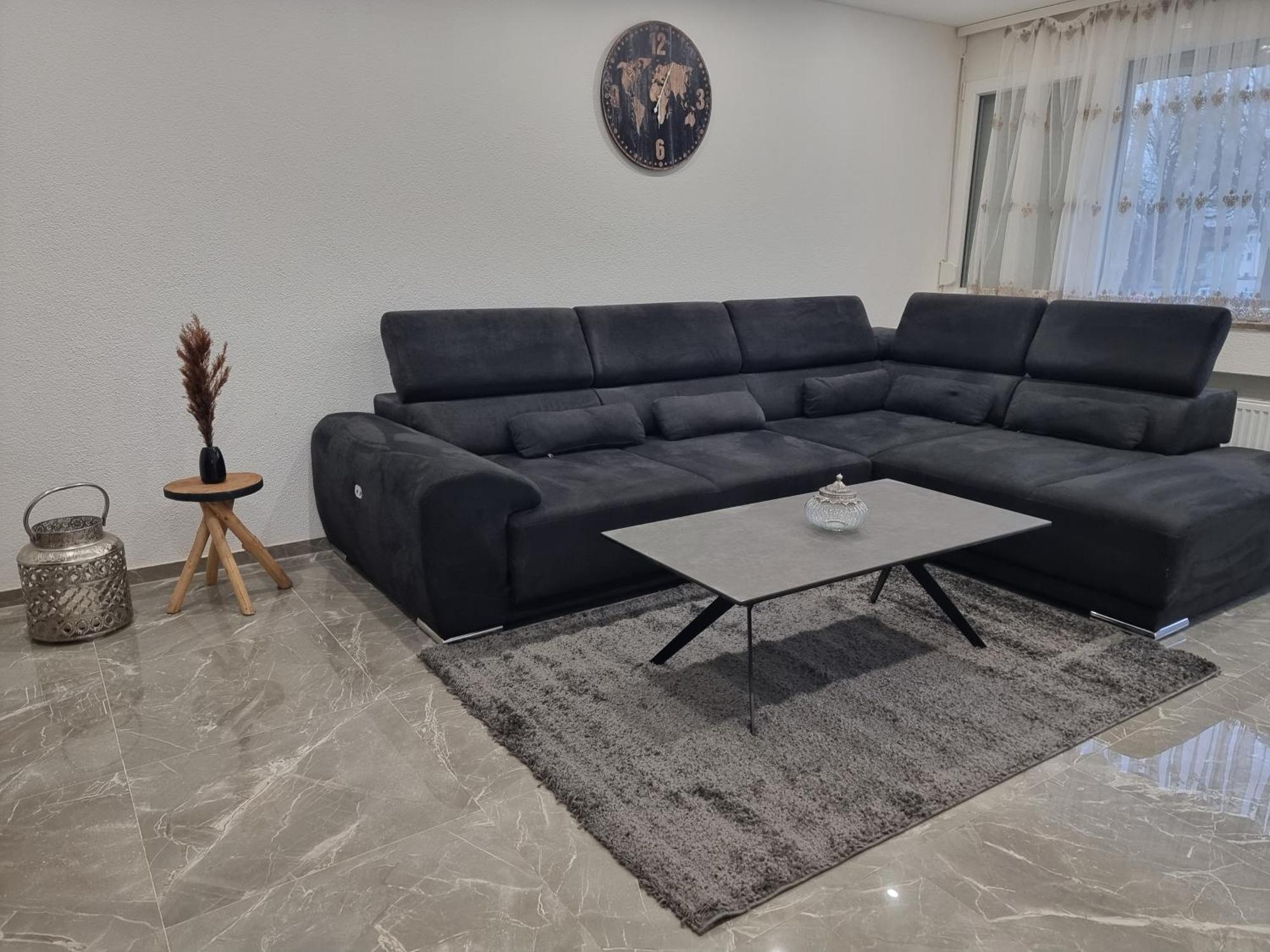 Apartment Sasu Friedrichshafen Bagian luar foto